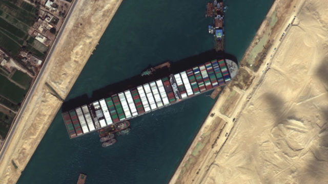 459785_egypt_suez_canal_63082 a7f55e840c9c482ca1b2c544854b3965 676x465.jpg