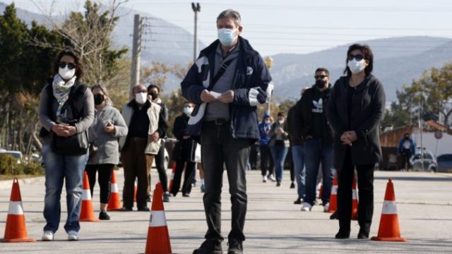 460129_virus_outbreak_greece_78832 f892747287d645cf9dd413822e86a0d7 676x451.jpg
