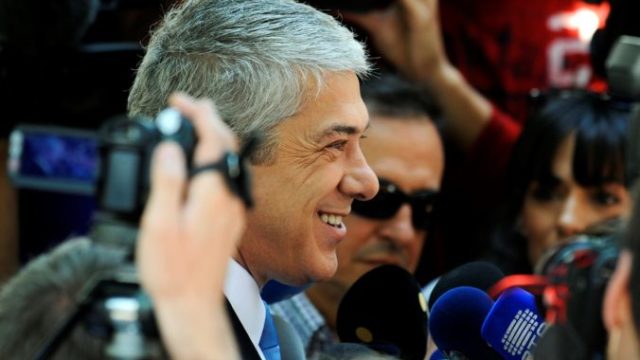 460544_portugal_former_pm_84569 7e8fc3bdb71249d0a9a8e754ff947db6 676x451.jpg