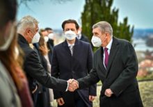 460839_174689995_2212769212193044_8340482078509088869_n 676x472.jpg