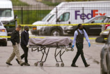 461039_aptopix_fedex_shooting_indianapolis_66375 1e645db1005d479eb685484f644664d3 676x451.jpg