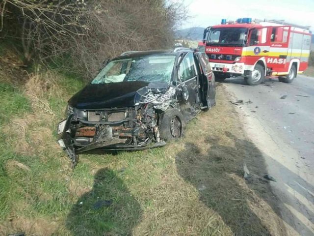 461449_nehoda 676x507.jpg