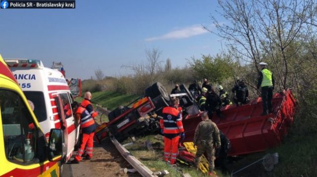 461614_178790066_1174885962933932_5854610246734024817_n 676x377.jpg