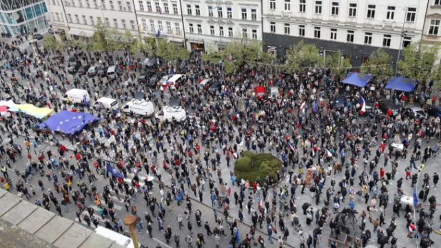 461749_aptopix_czech_republic_russia_95885 021f6718182a4b5796d36d70242edce4 676x393.jpg