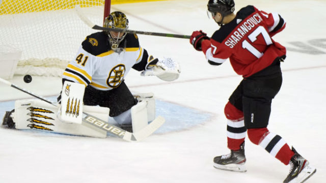 462026_bruins_devils_hockey_15978 33c25c464cc94671866f781a3b8cdbc3 676x451.jpg