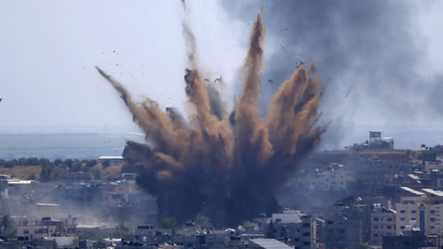 462516_aptopix_israel_palestinians_84637 86fc80a3494a42e6862441a65b812a3b 676x449.jpg