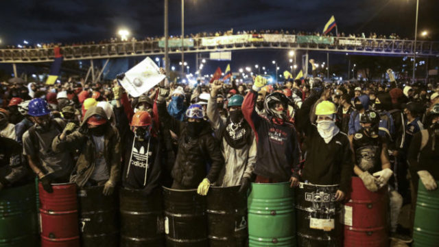 462531_colombia_protests_26601 ff07b88ab96a4571b729df43602df883 676x451.jpg