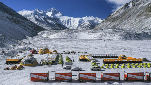 462637_china_everest_17930 9a429104e14842a7bad1baf7bedf121f 676x451.jpg