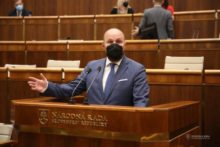 462863_l97a5520 676x451.jpg