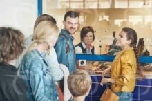 462944_ponuku europa expres je mozne zakupit v pokladniciach so systemom komplexneho vybavenia cestujucich kvc. zssk 676x451.jpg