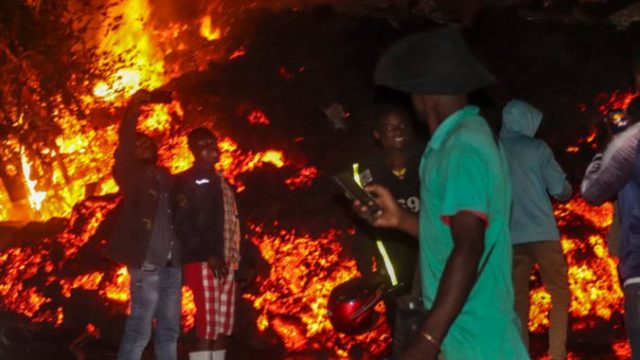 463107_congo_volcano_33524 56e7266e565340fc9adb56bddfe25101 676x451.jpg