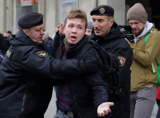 463141_belarus_opposition_47779 e9c9b534f44f4fb3912f54b8837fbade 676x497.jpg