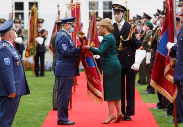 463251_bp_3749 676x470.jpg