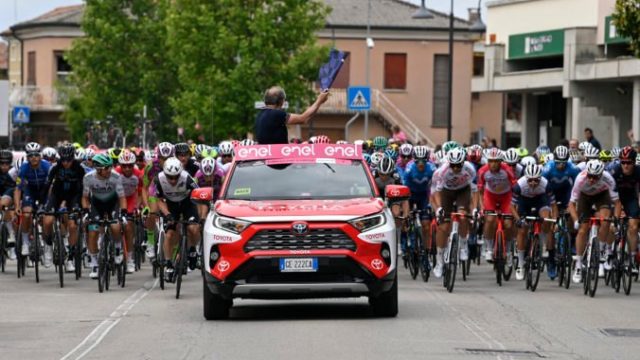 463274_italy_giro_cycling_26308 56104c15144b41b4a58134e886b99277 676x451.jpg