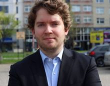 463298_abel ravasz 676x529.jpg