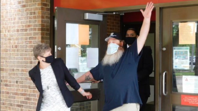 463367_wrongly_convicted_00996 0fea6cb53bc54d01ac802ca7b751684a 676x451.jpg
