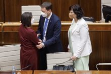 463705_maria kolikova eduard heger veronika remisova 676x451.jpg