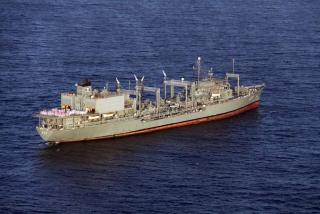 463772_iran_navy_fire_83421 e4951150914c47b7961aa14ca3e37369 676x451.jpg