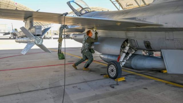 463783_pilot 2 676x450.jpg