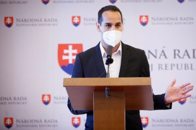 464193_bp_3946 676x451.jpg