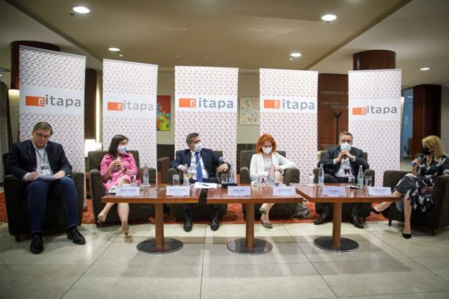 464465_bp_9239 copy 676x451.jpg