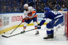 464591_islanders_lightning_hockey_79808 b60bd39bfe354ebf9e9eeccc0e5a00ab 676x451.jpg