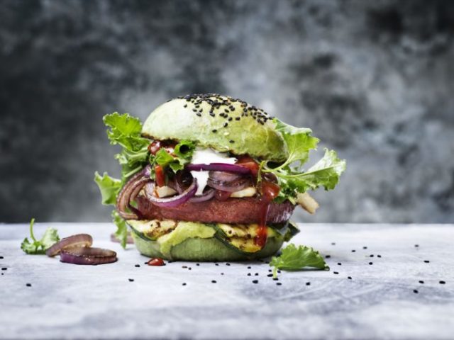 464852_gg_grilled green incredible burger 676x507.jpg