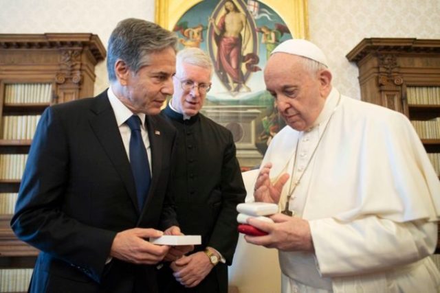465361_vatican_us_blinken_36139 216b4b9663d249e6b14e76ab7e3ee4cd 676x451.jpg