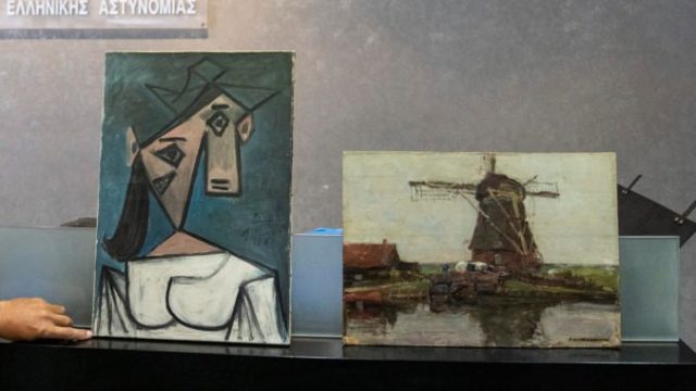 465427_greece_stolen_paintings_87677 e8b746720f444f0c81520a0846b41a9a 676x451.jpg