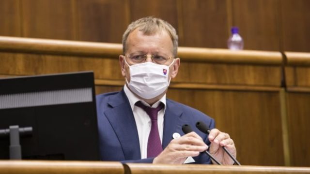 465565_boris kollar 676x451.jpg