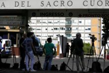 465740_vatican_pope_surgery_86723 6f5ce75d243247948b776916137f1303 676x451.jpg