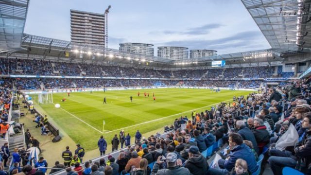 466855_stadion2 676x451.jpg