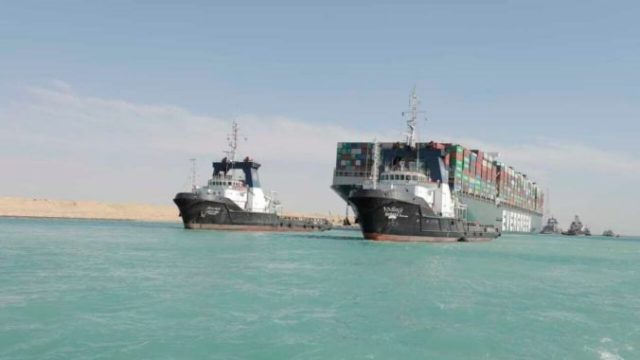 467313_egypt_suez_canal_47640 fc7db1d60f15409399fce0ebac2b51ed 676x450.jpg