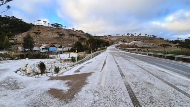 467415_brazil_snowstorm_55745 13bc80df3a9e429ea7c0b1134f4f0ae4 676x451.jpg