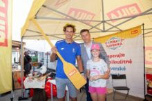 467543_odovzdanie_cestovinoveho_padla 676x451.jpg