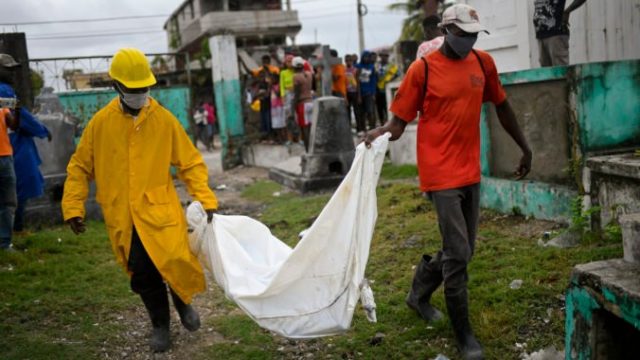 468440_haiti_earthquake_63795 1de0c9438bc043bd9592113ef7874af9 676x451.jpg