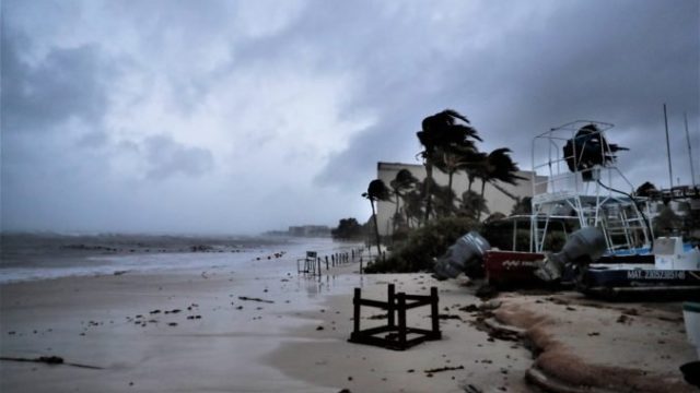 468677_mexico_tropical_weather_68009 6be8a1c06d38494eafe10423399691d0 676x451.jpg
