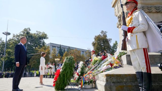 469077_moldova_poland_national_day_74343 066d540d46ee4ada93a3667174ff1340 676x451.jpg
