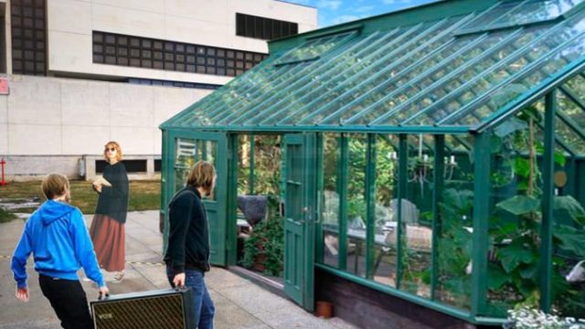 469597_vitazny projekt greenhouse _verejny sklenik jpg 676x543.jpg