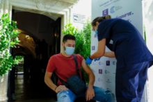 469646_virus_outbreak_greece_14499 ed313e250be0415386a5797b2d3d93f6 676x451.jpg