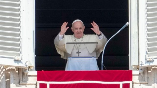 469956_vatican_pope_42166 9fdf5f88e56446a4a391b444f8ed1b60 676x451.jpg