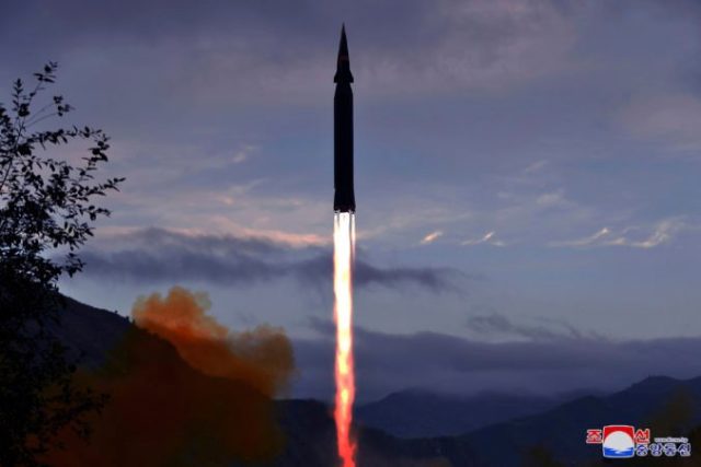 471056_koreas_tensions_62602 bef88ea2ac9343618062d2a4ec8153c8 676x451.jpg