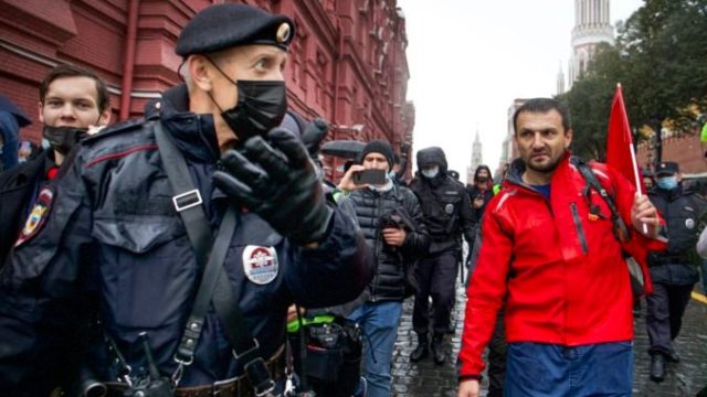 471098_russia_election_protest_80733 d6c1105a498b4dbb9ef6b96dd0ed9c15 676x451.jpg