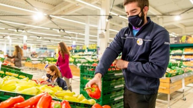 471396_fn_20201101_tesco_0010kopia 676x451.jpg