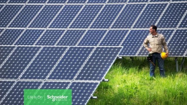 471933_solar panels 676x355.jpg