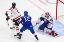 472689_world_juniors_canada_slovakia_hockey_93746 10c3e98eba6d474c8ffa55bb18ae24b6 676x453.jpg