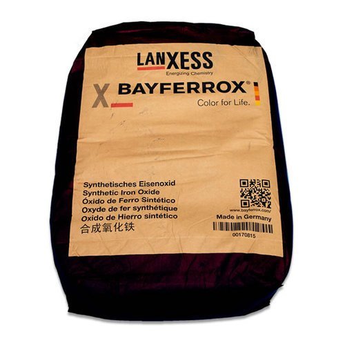 472980_bayferrox black 330t_balenie.jpg