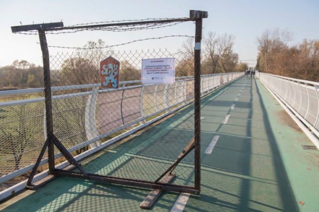 473178_vikend zatvorenych hranic devinska nova ves cyklomost slobody bsk 676x450.jpg