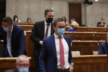 473745_l97a2218 676x451.jpg