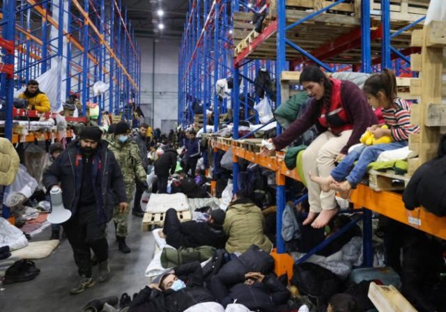 473973_migration_belarus_poland_55350 8319774066094619b4cb948c0faa5dd6 676x473.jpg